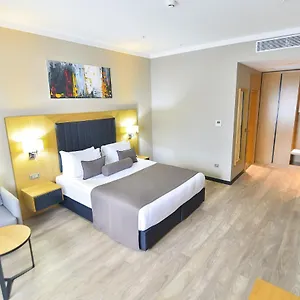 Serenity Comfort Отель