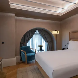 10 Karakoy Hotel